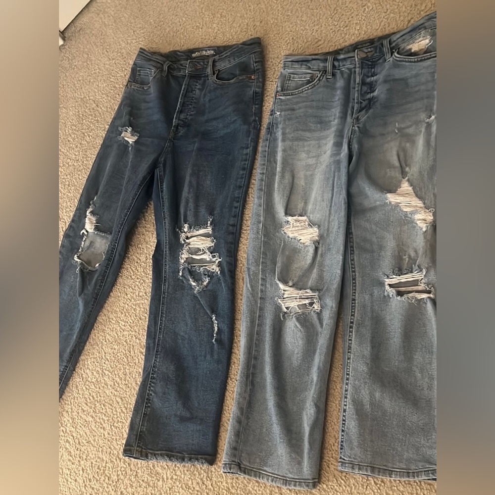 Two pairs of wild fable highest rise straight leg ankle jeans size 6